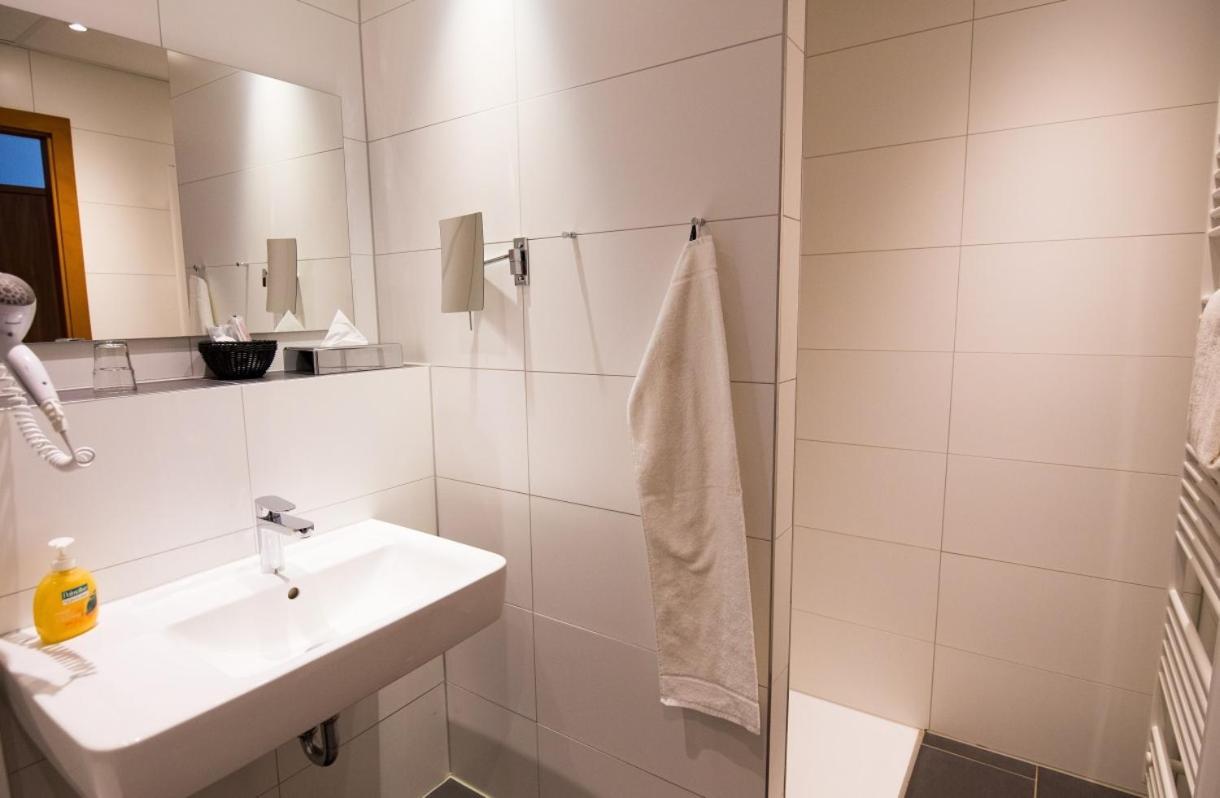 Hotel Darstein Altrip Eksteriør billede